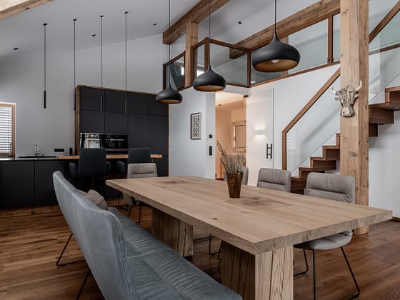Wohnraum mit Küche und Essbereich M-studio Reiter